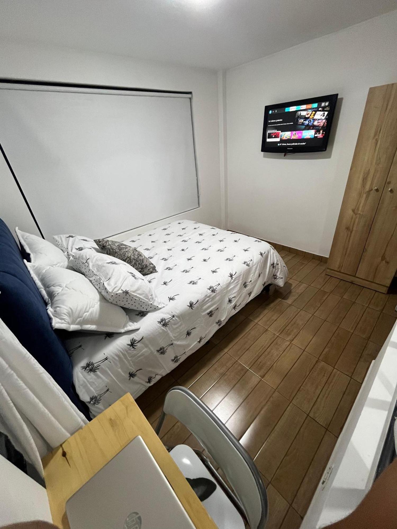 Apartamento Apartasuites 53 Cerca Al Aeropuerto 02